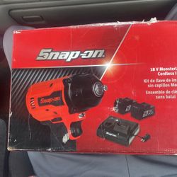 SnapOn - 18v Misterlithium Brushless cordless Impact Wrench Kit