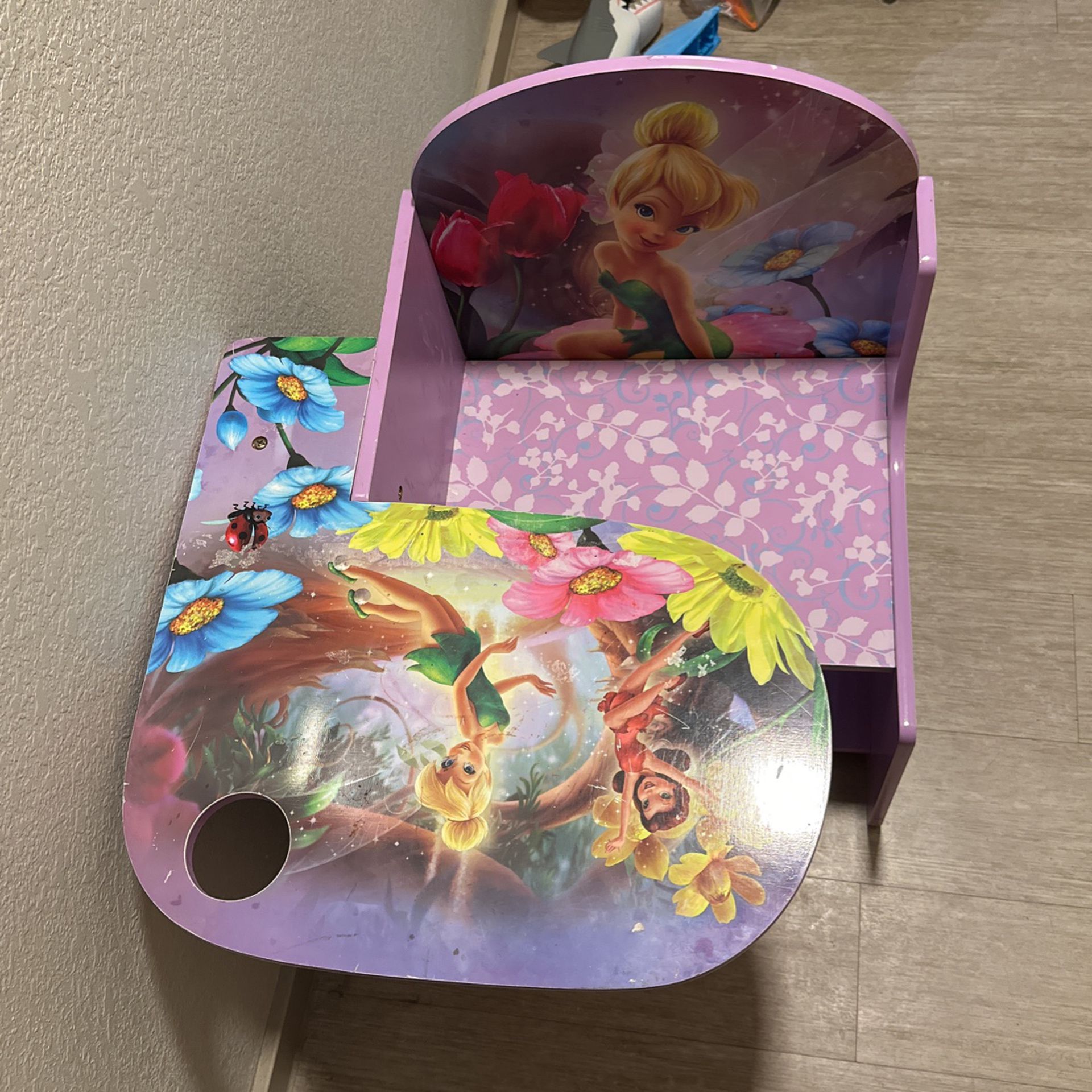 Tinkerbell Child Seat