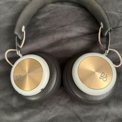 Beoplay H4 