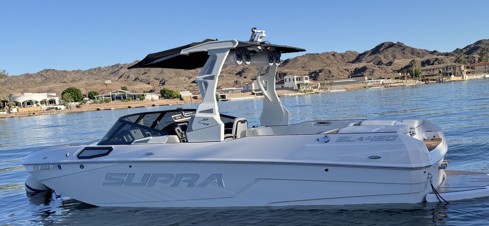 2022 Supra Boat SL 450 Only 60 Hrs
