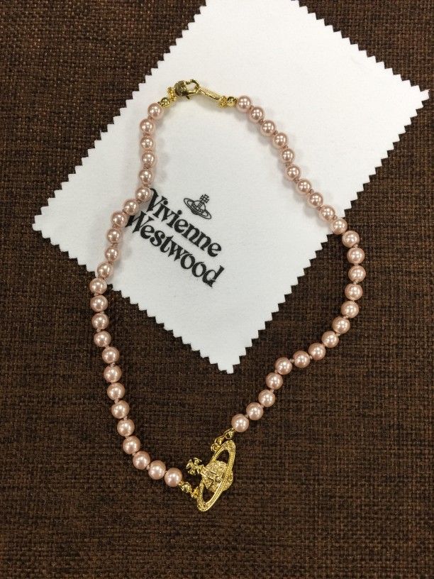 Vivienne Westwood Mini Bas Relief Choker in Gold