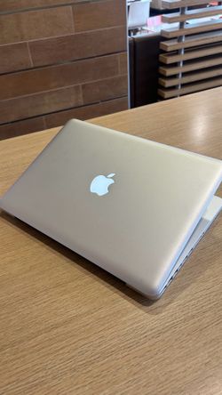 Apple MacBook Pro 13” i5/8GB/256GB SSD $140