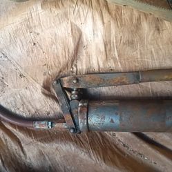grease gun