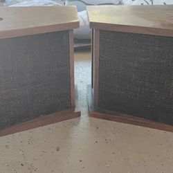 Vintage Bose 901 Speakers 