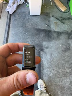 Fit bit charge 5