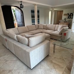 Brand new sectional sofas- 0 interest Finance available- shop now pay later- NO CREDIT NEEDED. 