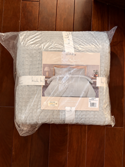 Nicole Miller Home King Cotton Waffle Comforter Set – 3-Piece, Grey – Brand New Sealed
