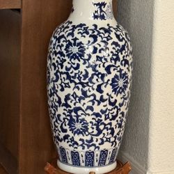 25” Chinese Blue white Porcelain Flower  Bottle Vase