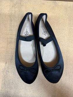 black flats size 10