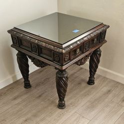 2 End Tables With Drawer