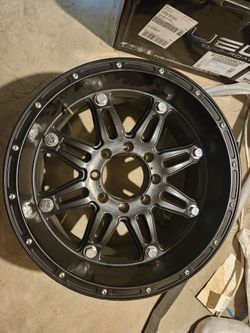 Fuel Wheels 8x165.1 or 8x6.5 20x10"