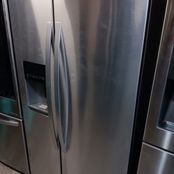 Refrigerator 2 Door Stainless Kenmore 