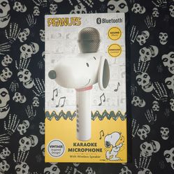 PEANUTS "Snoopy" Bluetooth karaoke microphone