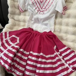 traje folklorico de monterrey