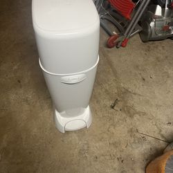 Genie Complete Diaper Pail 