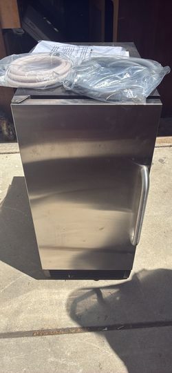 Ice maker