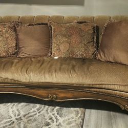 Beautiful Set Of Furniture: Sofa, love seat, And Single Sofa With 6 Beautiful cushions