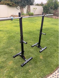 Brand new squat rack (NO BAR)