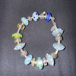 Authentic Pandora Bracelet With 19 Charms