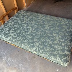 Futon 