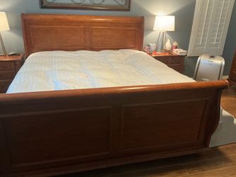 KING BEDROOM SET