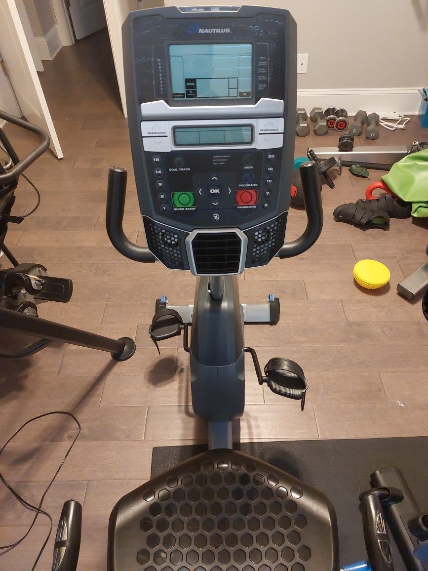 Nautilus R 614 EXERCISE BIKE