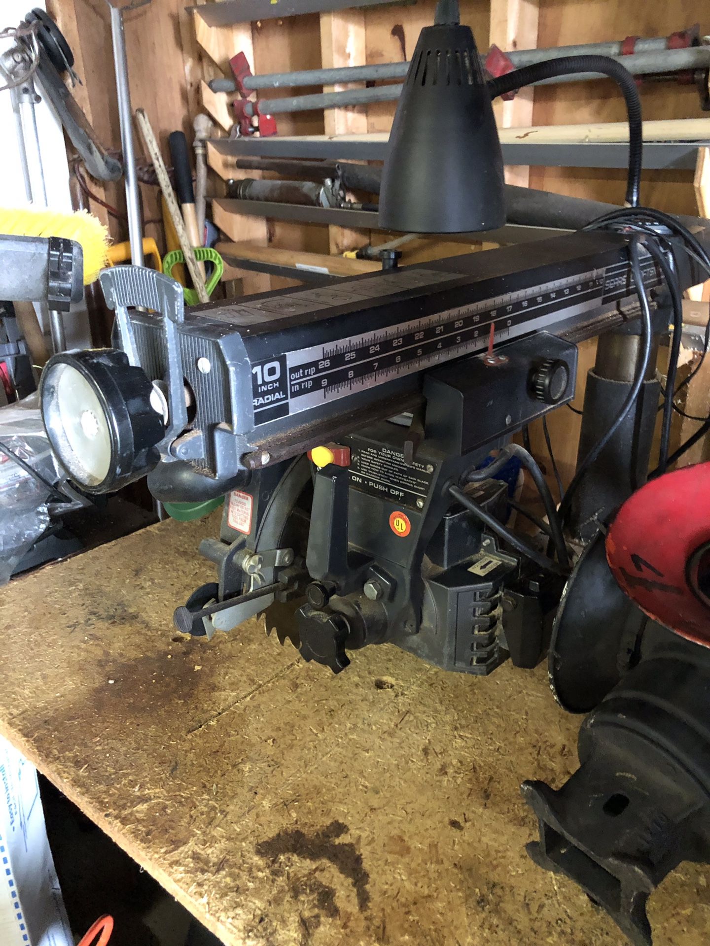 Craftsman 10in radial saw