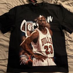 Jordan Bulls Michael Jordan #23 Graphic Print Men's Black T-Shirt Regular Fit