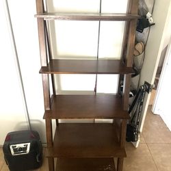 Shelves storage