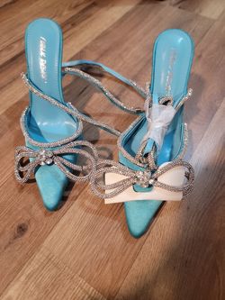 Blue rhinestone heels size 6 NWOT