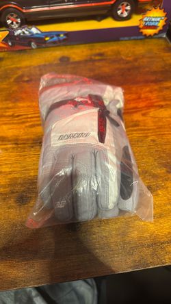 GORDINI Dri-Max Gray Gloves Size Small #99142 Boys Girls Unisex