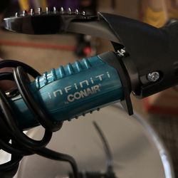 INFINITI BY CONAIR