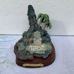 Disney King Louie's Temple The Jungle WDCC Enchanted Places 1997