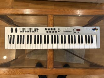 M-Audio Radium 61 Key Midi Keyboard