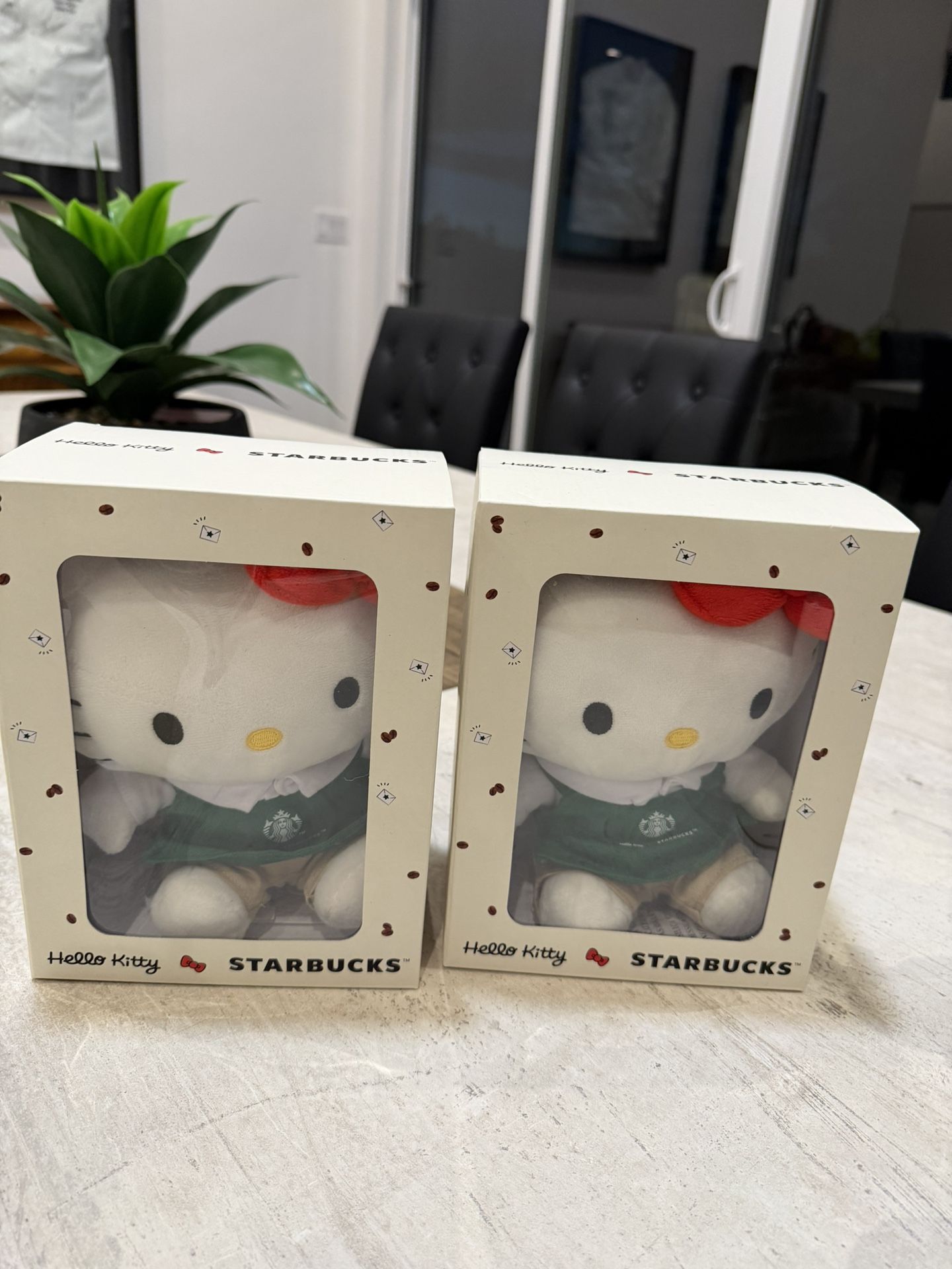 Hello Kitty Starbucks