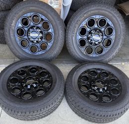 Ford F250/F350 Factory Wheels Tires