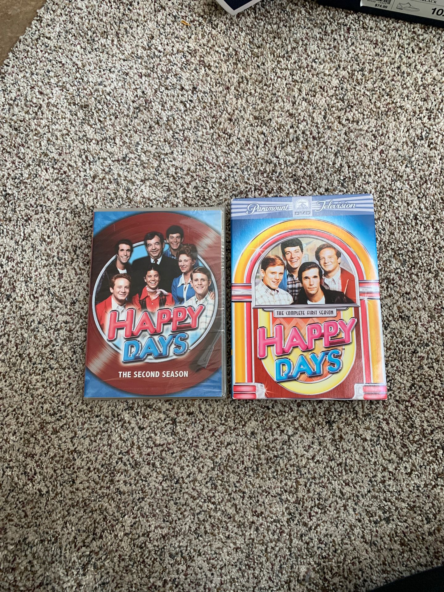Happy Days complete 1st season , Second season ( unopened ) dvd