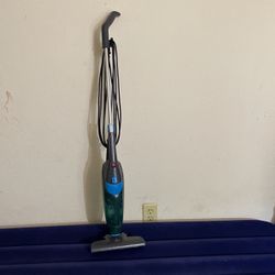 Bissell Floor Vacuum Cleaner 
