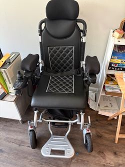 Electric Power Wheelchair with Headrest