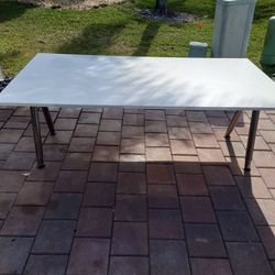 Long /Medium White Table 