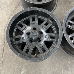 15x8 Mickey Thompson SIDEBITER II 5X4.5 Jeep Wheels