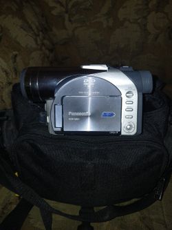 PANASONIC VDR M50 DVD ViIDEO   CAMERA