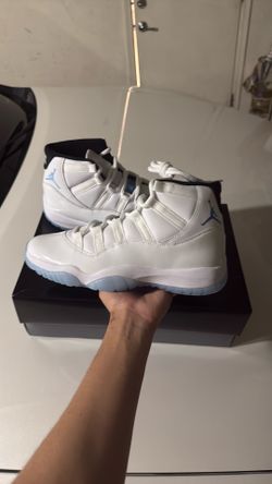 Jordan’s 11s legend blue