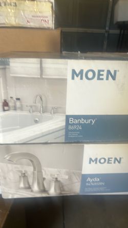 MOEN chrome finish  tub faucet