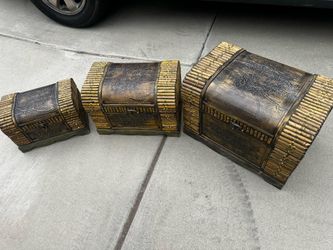 Decorative storage boxes