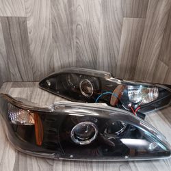 Ford Mustang Black Housing FR10-B1WHA 94-98 Mustang Halogen Headlights 
