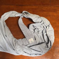Baby Womb World Sling