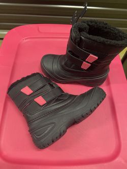 Girls Snow Boots New Size 1
