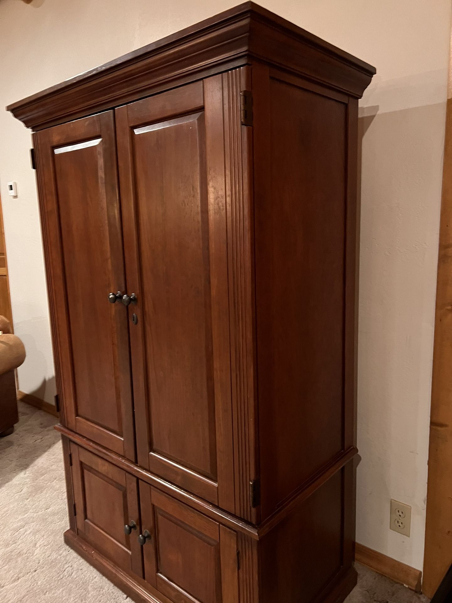 Tv Cabinet