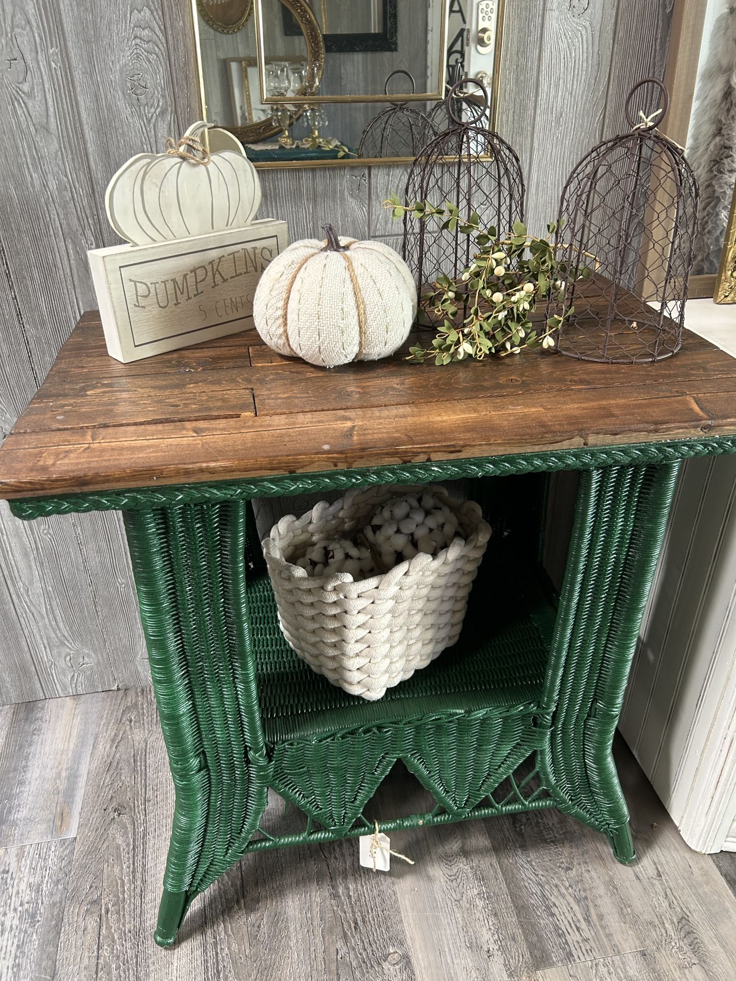 Vintage Green Farmhouse Side Table / Plant Stand